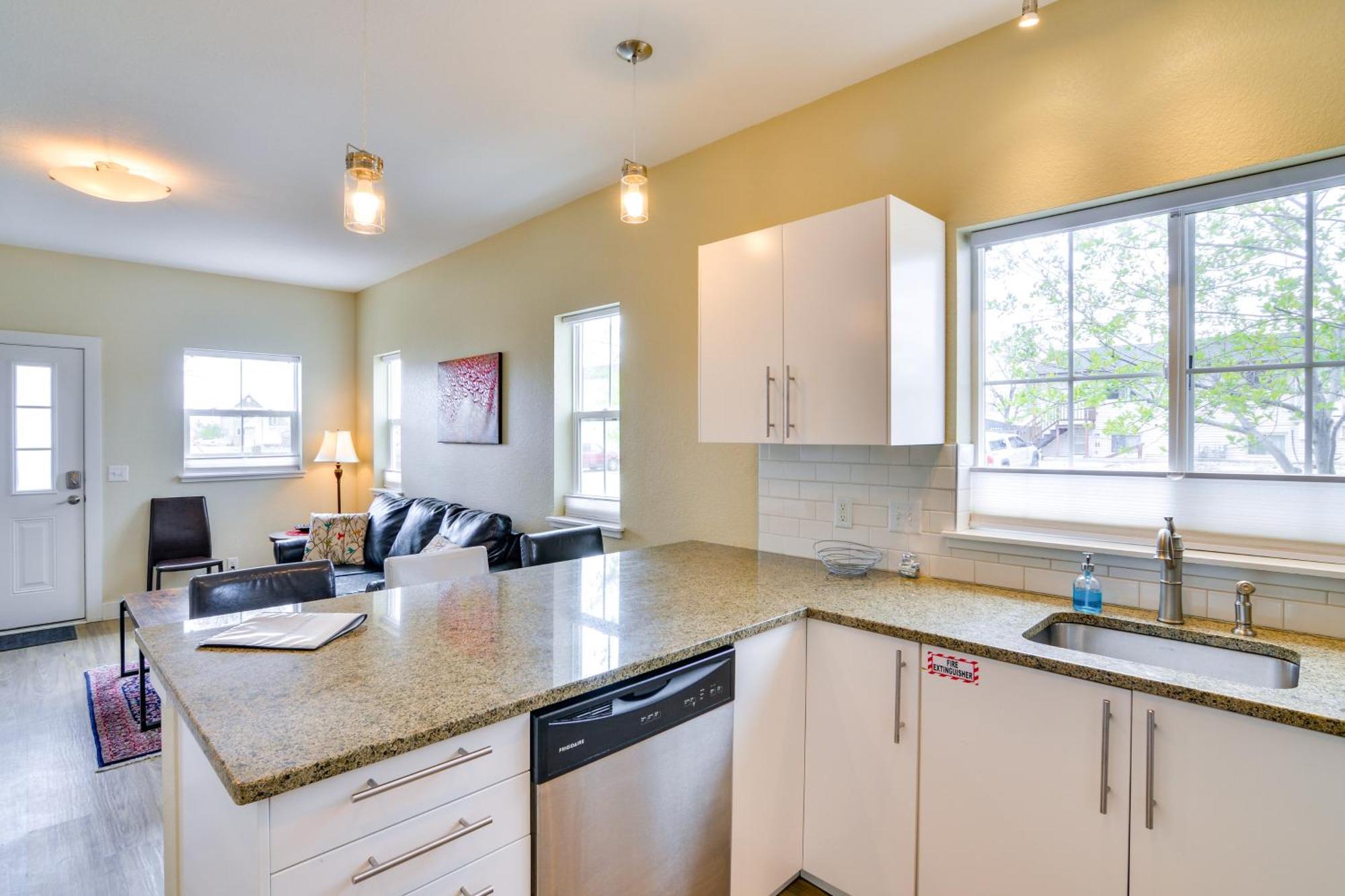 Downtown Buena Vista Condo Walk To River And Cafes! エクステリア 写真